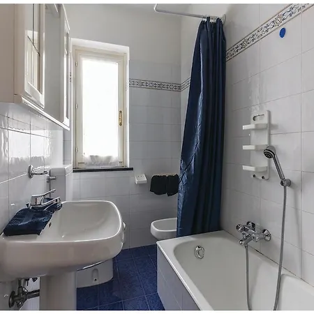 Holiday Via Piacenza
